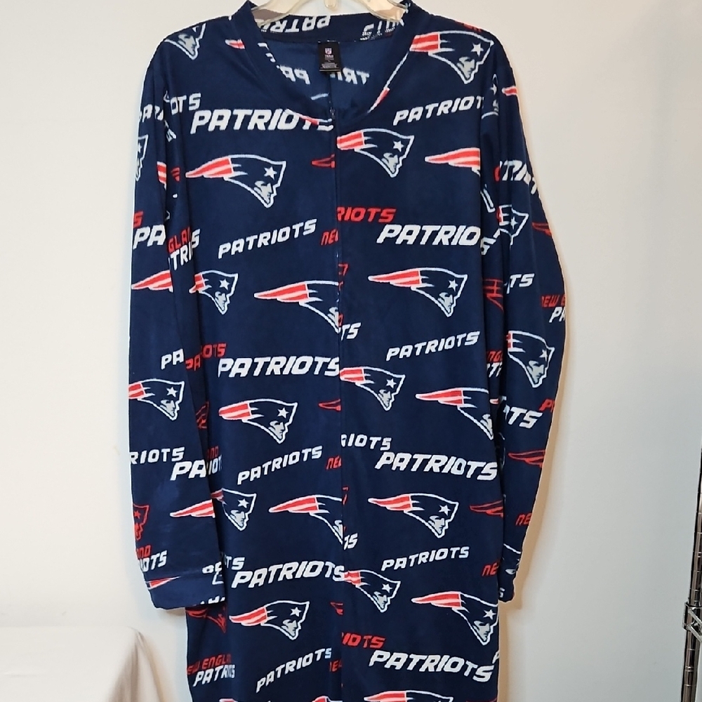 New England Patriots Logo Pajama Set